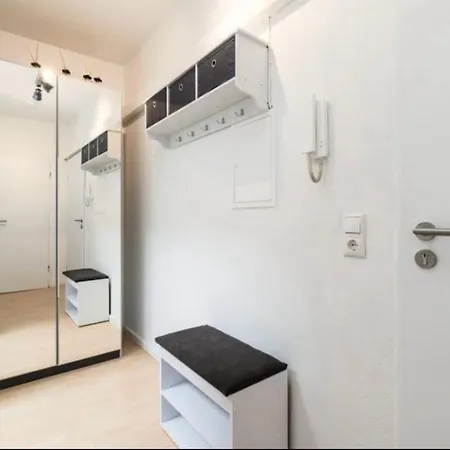 Modern Mit Schoenem Ausblick Apartment
