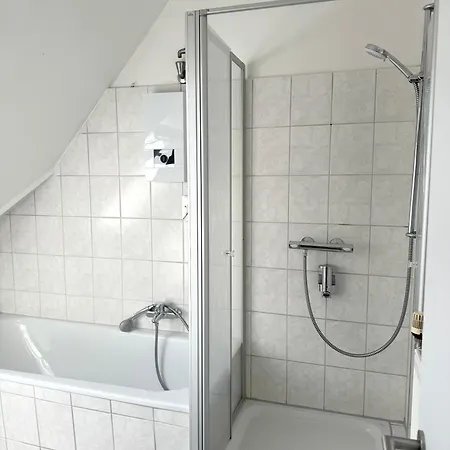 Apartman Modern Mit Schoenem Ausblick