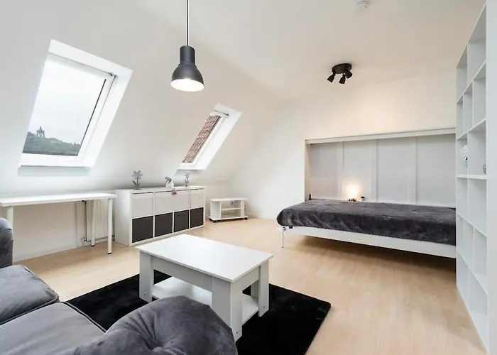 Modern Mit Schoenem Ausblick דירה פורטה וסטפאליקה